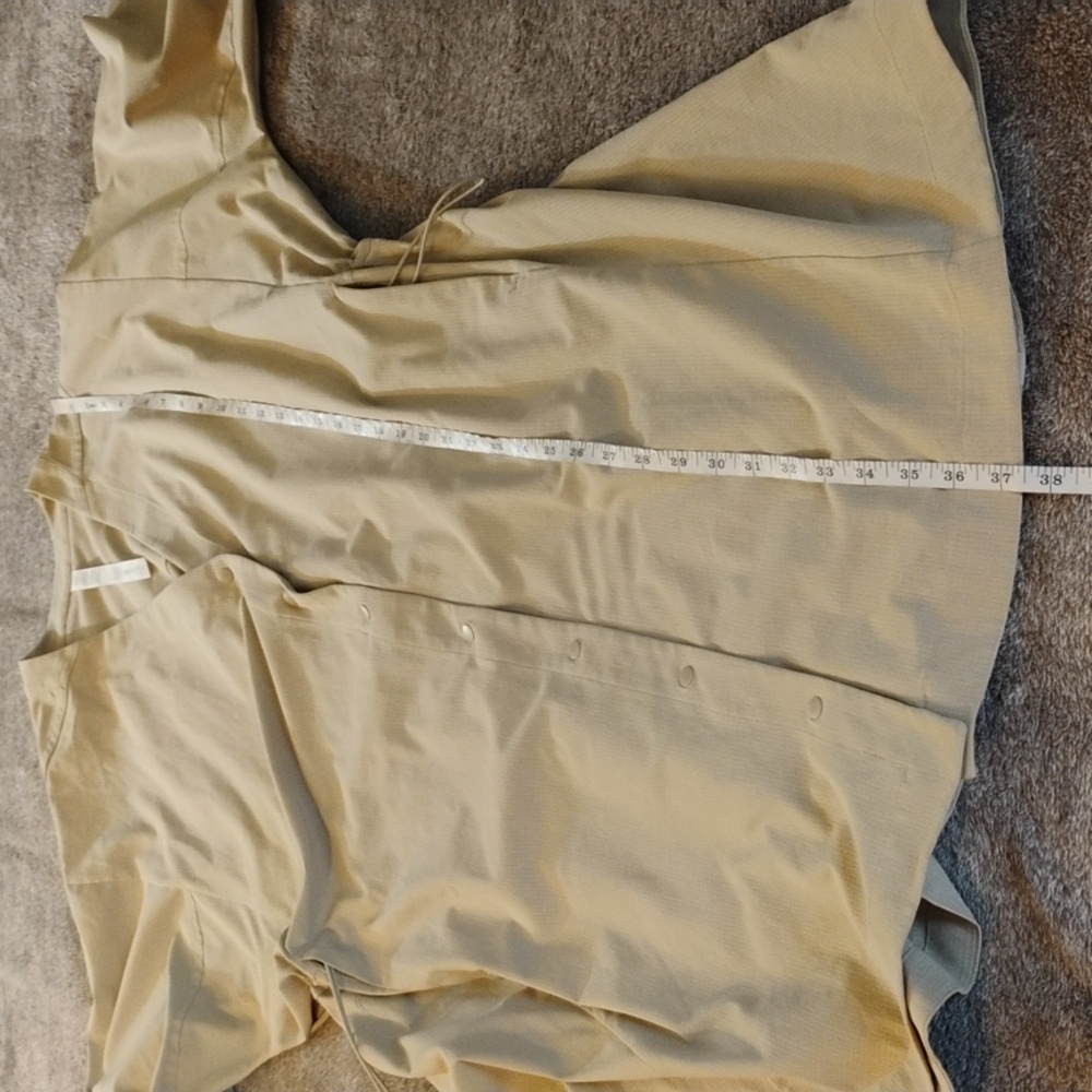 lululemon athletica light beige long button-front tunic - Picture 7 of 9